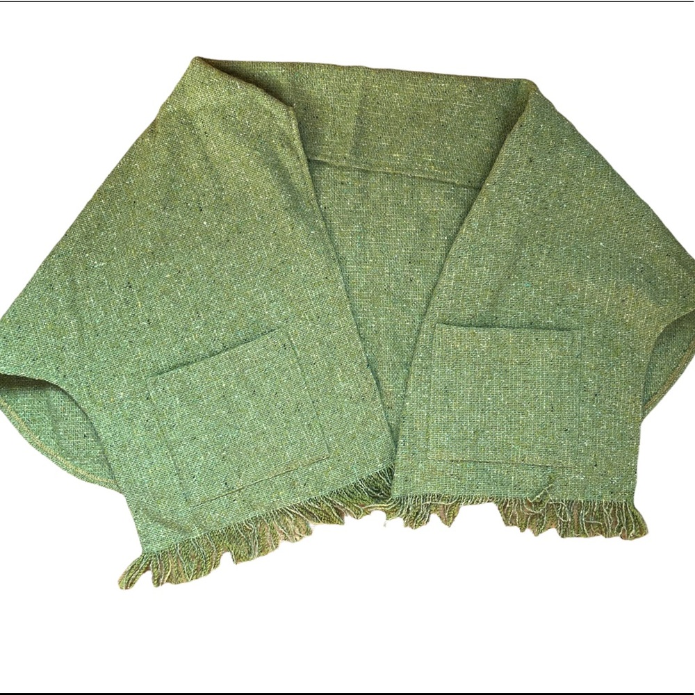 Beautiful Wrap! Handcrafted in Ireland.